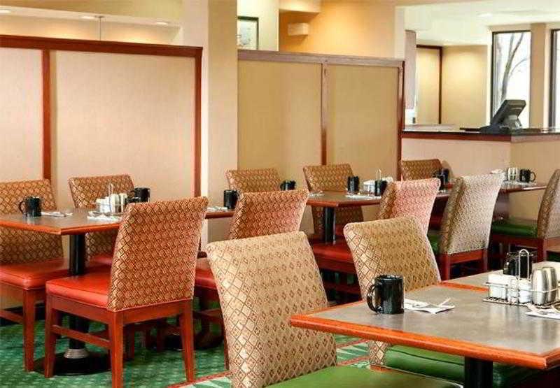 Hotel Courtyard By Marriott Richmond West